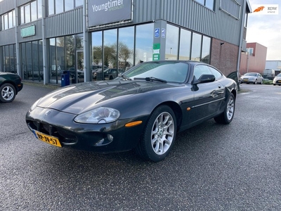 Jaguar XK8 4.0 V8 Coupé met schade