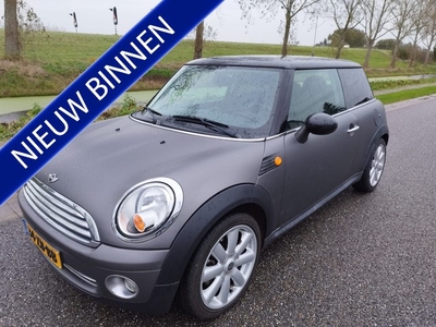 MINI Mini 1.6 Cooper Pepper** GRIJS MATT ** Airco ** 17