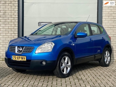 Nissan Qashqai 2.0 Tekna Pack *ECC/6BAK*