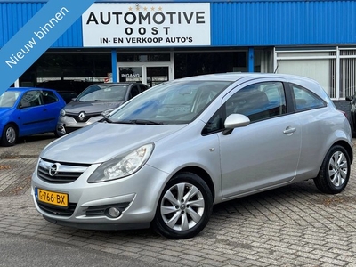 Opel Corsa 1.4-16V 90 PK AircoCruise control NEW APK!!!