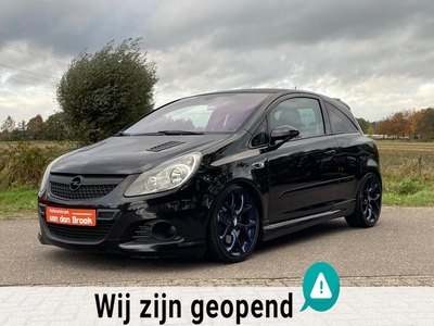 Opel Corsa 1.6-16V T OPC 192Pk Navi Leder Climate Cruise