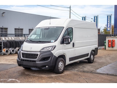 Peugeot Boxer 2.2 HDI (bj 2020)