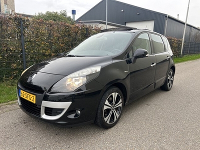 Renault Scénic 1.4 TCe Bose / PANORAMADAK / NAVI / AIRCO