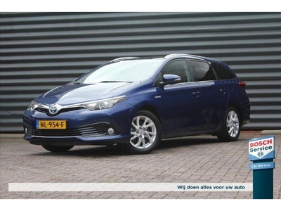 Toyota Auris 1.8 HYBRID 136 PK CVT- AUTOMAAT DYNAMIC