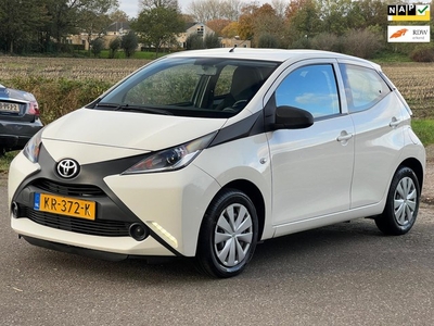 Toyota Aygo 1.0 VVT-i x-now NAP/APK 24-11-2024/CRUISE/AIRCO!