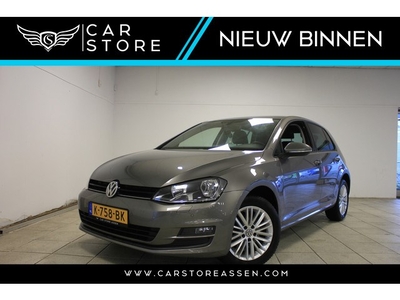 Volkswagen Golf 1.2 TSI Trendline / NAV / PDC / MULTIMEDIA