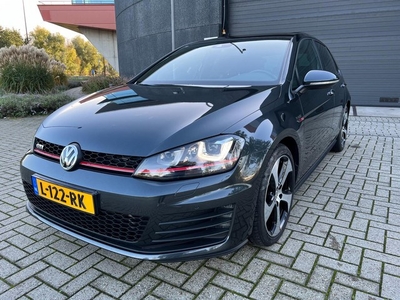 Volkswagen Golf 2.0 TSI GTI nieuwstaat. origineel uniek