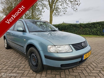 Volkswagen Passat 1.8-5V Comfortline