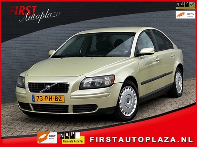 Volvo S40 2.4 AIRCO/CRUISE ZEER NETTE AUTO !