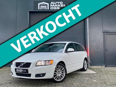 Volvo V50 2.4i Momentum LEER STOELVERWARMING NAVI CRUISE