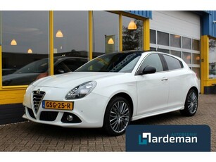 Alfa Romeo Giulietta 1.4 Turbo 170PK Exclusive Panorama