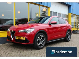 Alfa Romeo Stelvio 2.0 T AWD Panorama Veloce int.