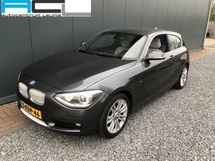 BMW 1-serie 116i Upgrade Edition Urban Sportline 3-drs