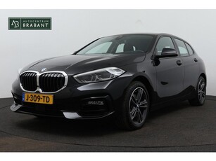 BMW 1-serie 118i Executive Edition Automaat (NAVIGATIE