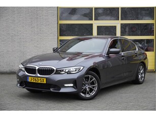 BMW 3 Serie 318i Automaat! Executive BJ2020 Lmv 17