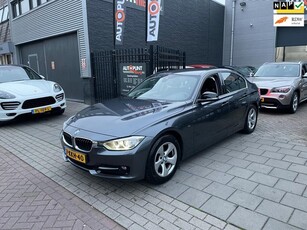 BMW 3-serie 320i EfficientDynamics Edition Executive 2e Eig