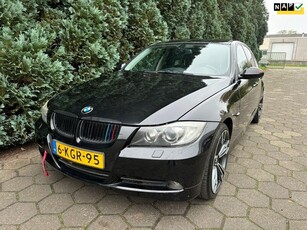 BMW 3-serie 325i High Executive