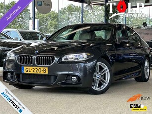 BMW 5 Serie 520i High Executive M sport Zeer weinig gelopen!