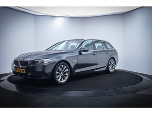 BMW 5 Serie Touring 528iA Executive LEDER/XENON/NAVI/LMV