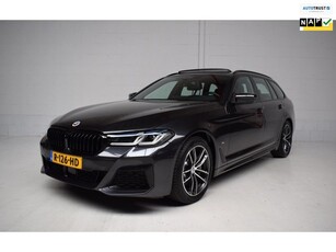 BMW 5-serie Touring 530i 245PK AUT8 M-SPORT ORG.NED /