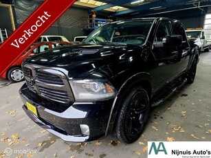 Dodge Ram 1500 5.7 V8 Crew Cab MARGE! GEEN BTW!