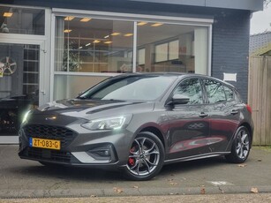 Ford Focus 1.0 EcoBoost ST Line Business B&O / TREKHAAK