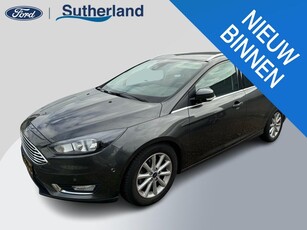 Ford Focus Wagon 1.0 Titanium Stoel + Stuurverwarming