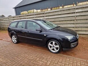 Ford Focus Wagon 1.6-16V Futura