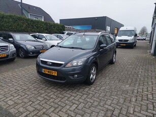 Ford FOCUS Wagon 1.6 Comfort (bj 2010)