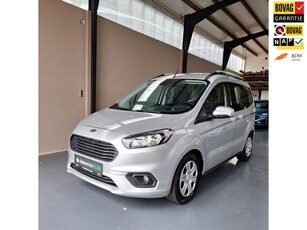 Ford Tourneo Courier 1.0 Titanium