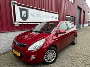 Hyundai I20 1.2i Business Edition // Clima // 153 DKM NAP