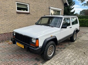 Jeep Cherokee Turbo (bj 1989)