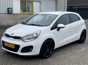 Kia Rio 1.2 CVVT 86 PK Bj 2014 BusinessLine Sport 5 Deurs