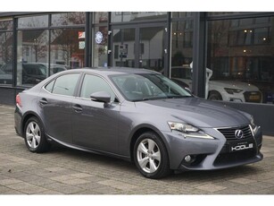 Lexus IS 300h Executive line leer trekhaak