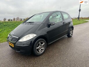 Mercedes-Benz A-klasse 150 Classic incl gloednieuwe apk!!