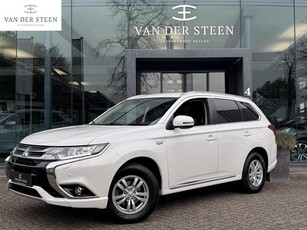 Mitsubishi Outlander 2.0 PHEV Pure Apple Carplay NL Auto