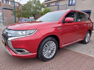 Mitsubishi Outlander 2.4 PHEV Intense