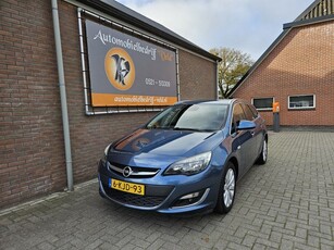 Opel Astra Sports Tourer 1.4 Turbo Cosmo (bj 2013)