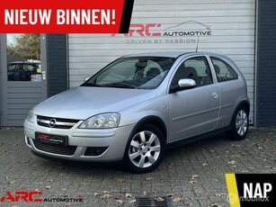 Opel Corsa 1.2-16V Silverline I Airco I Cruise Control!