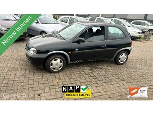 Opel Corsa 1.2i-16V Sport