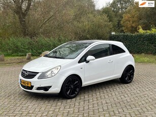 Opel Corsa 1.4-16V '111' Edition CRUISE I RUIME APK I