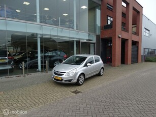 Verkocht. Opel Corsa 1.4-16V Business 5 Deurs / Airco /