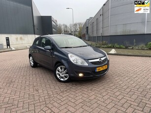 Opel Corsa 1.4-16V Cosmo NEW APK AIRCO Volledig onderhouden