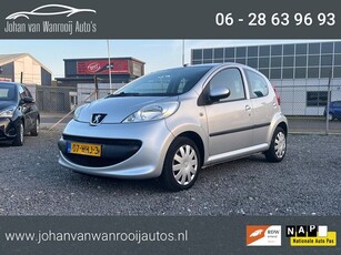 Peugeot 107 1.0-12V XS/NIEUWE APK