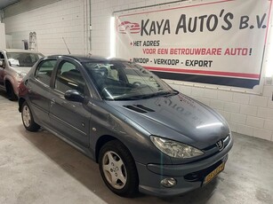 Peugeot 206 1.4/5-Deurs/Airco/Apk 30-05-2025