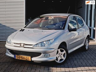 Peugeot 206 1.4 Air-line 3 AIRCO TREKHAAK APK NIEUW