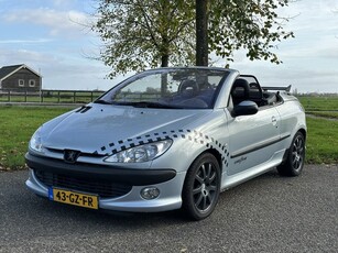 Peugeot 206 CC 2.0-16V NAP * inruil mogelijk. (bj 2001)