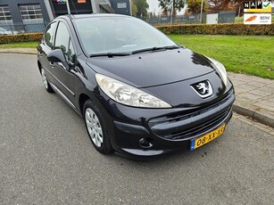 Peugeot 207 1.4 VTi Cool 'n Blue 5 deurs versnellinsbak