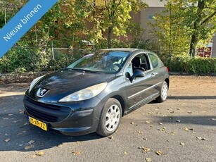 Peugeot 207 1.4 VTi XR