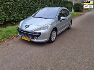 Peugeot 207 1.6-16V XS Pack